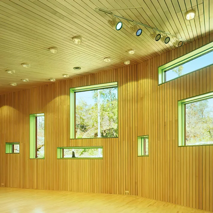 REVESTIMIENTO INTERIOR